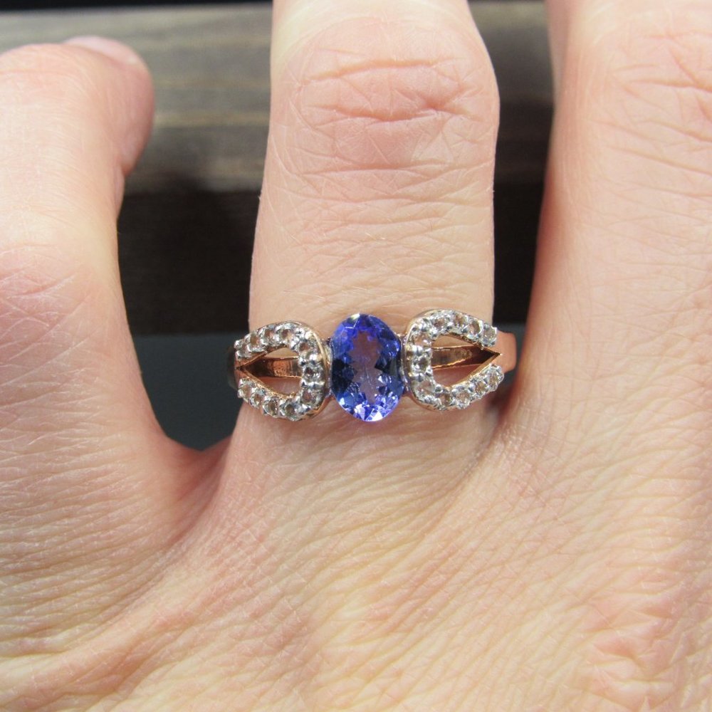 Size 8 Sterling Tanzanite & White Topaz Gem Ring - Picture 4 of 8